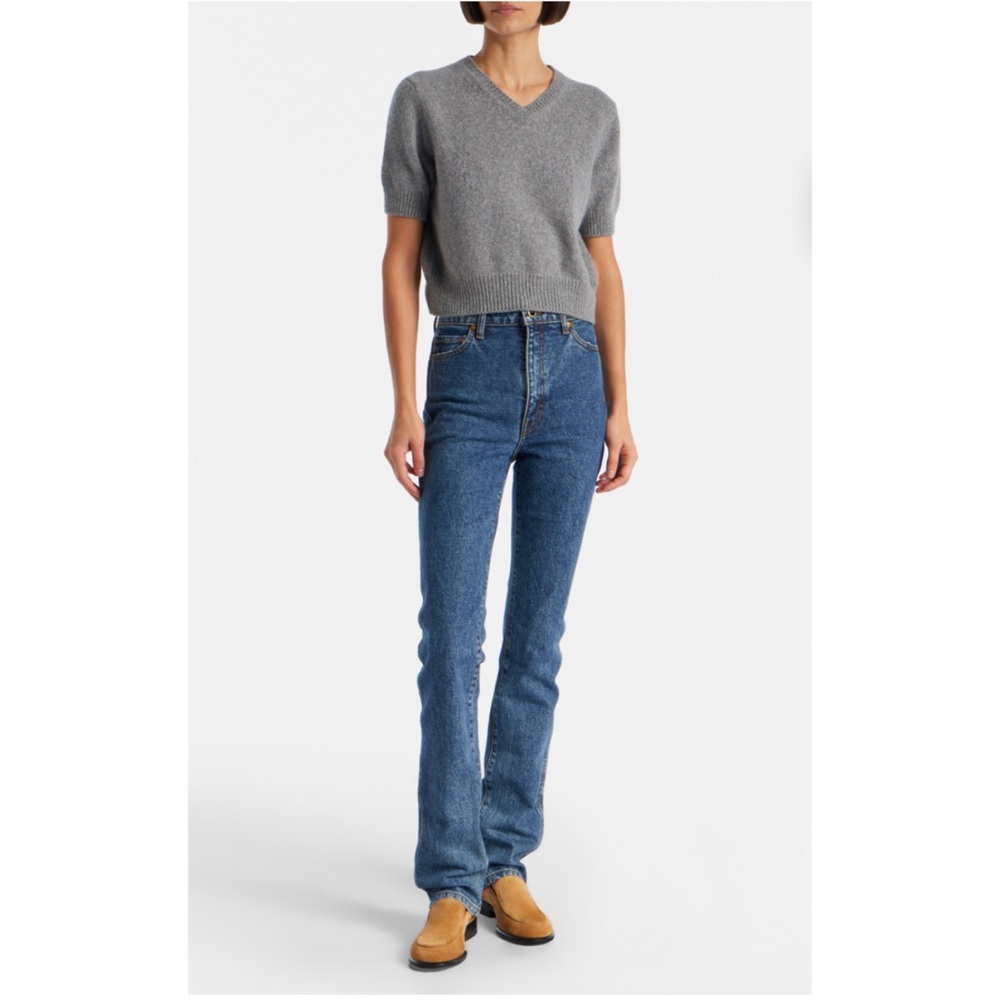 KHAITE's 'Daria' jeans are a modern wardrobe staple.